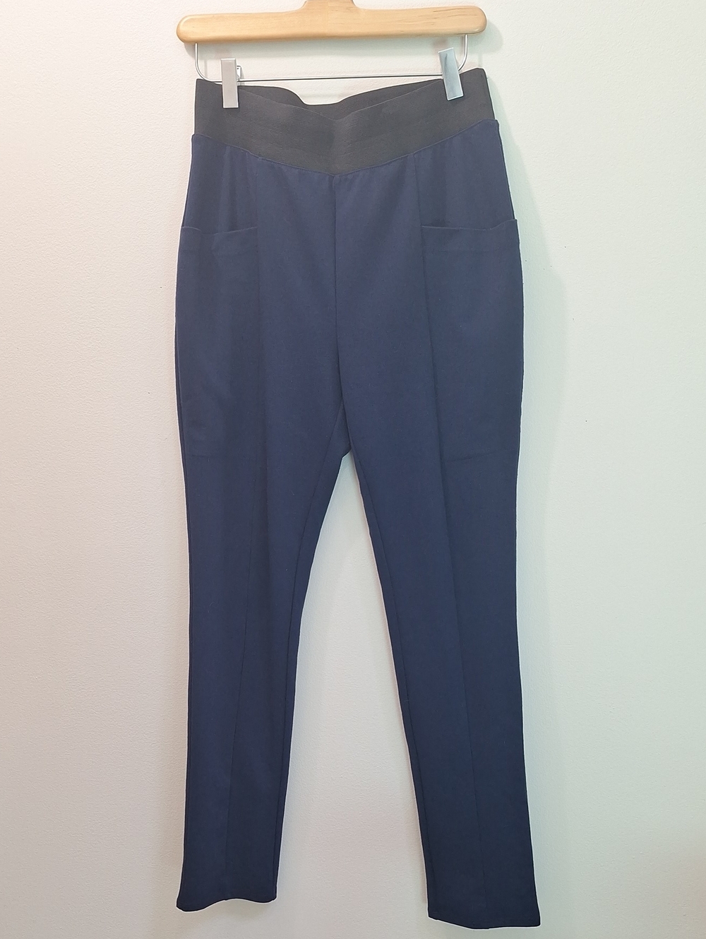Banana Republic Navy Leggings with Black Waistband Size M